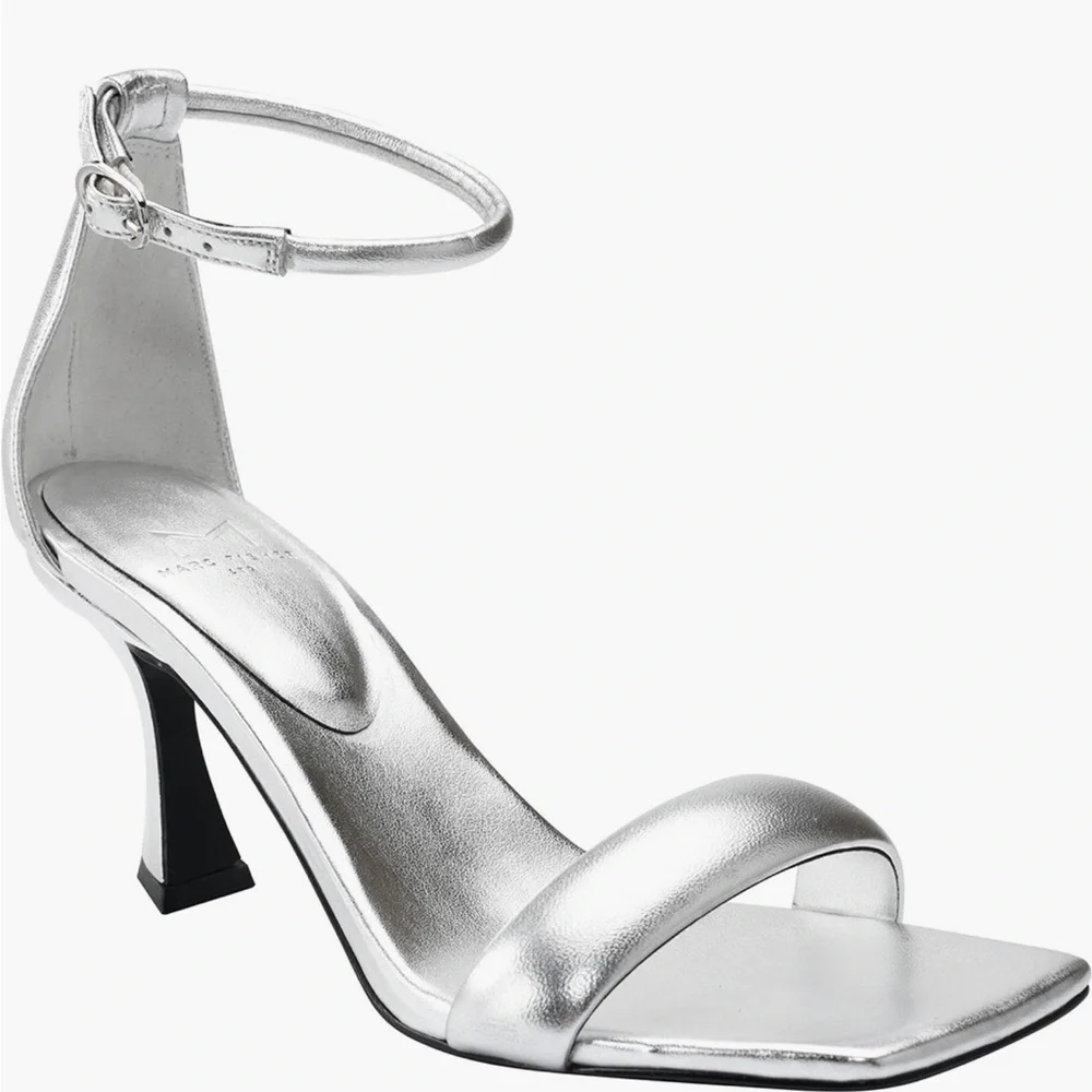 Marc Fisher Silver Heels, Sz 9.5